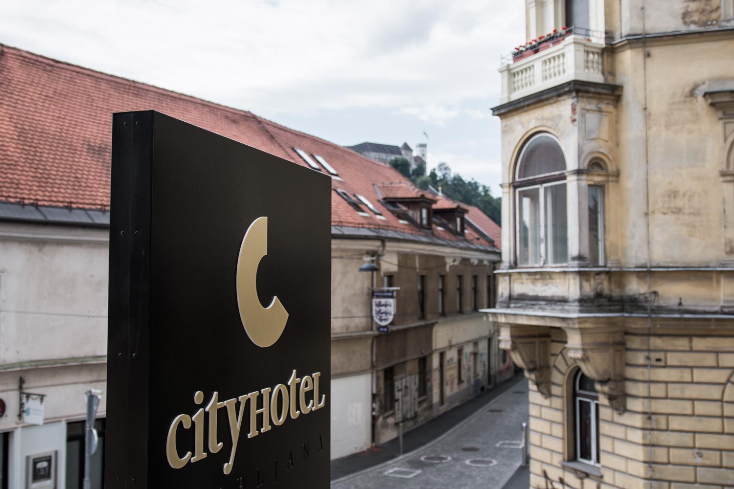 City Hotel Ljubljana 4*